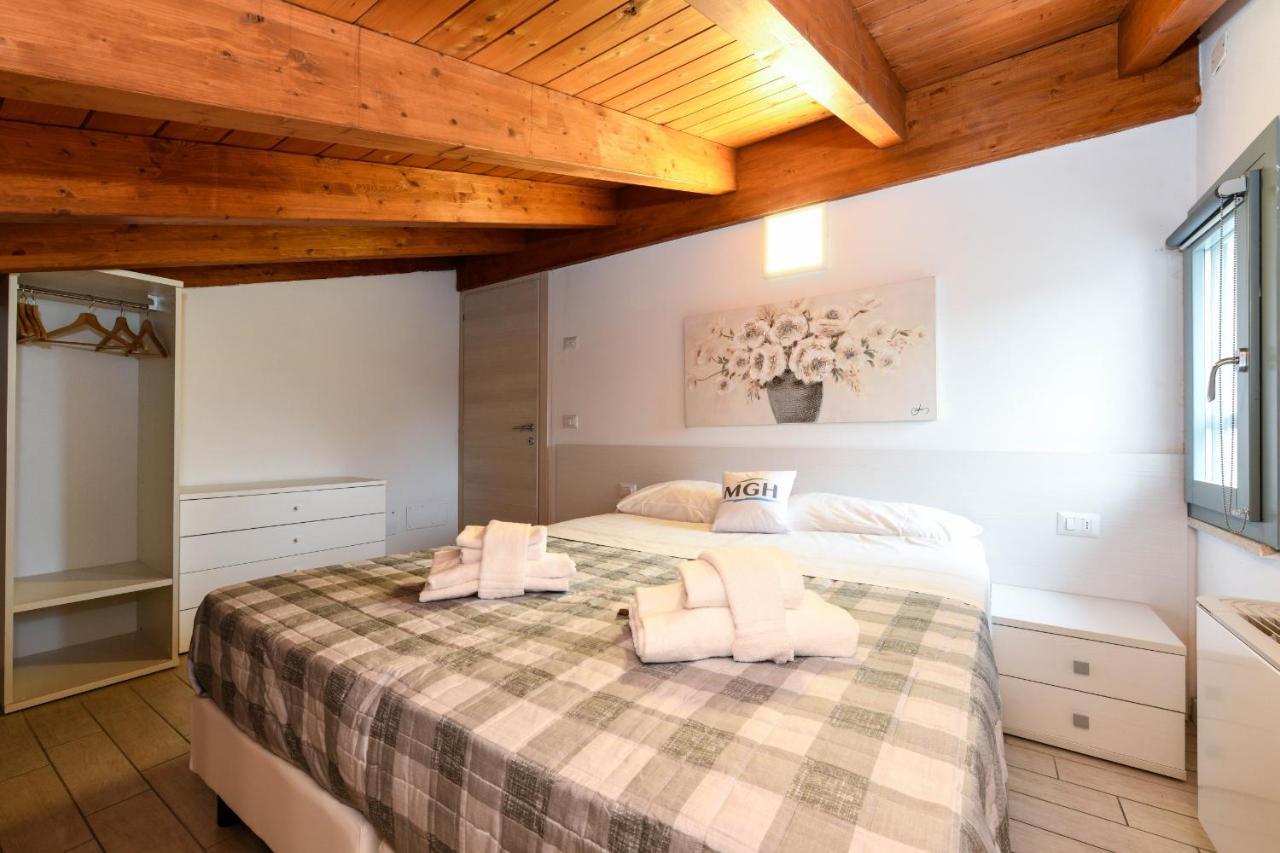 Borgo Gasparina Family Apartments Castelnuovo del Garda Eksteriør billede