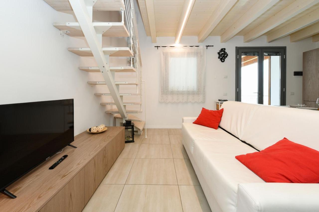 Borgo Gasparina Family Apartments Castelnuovo del Garda Eksteriør billede