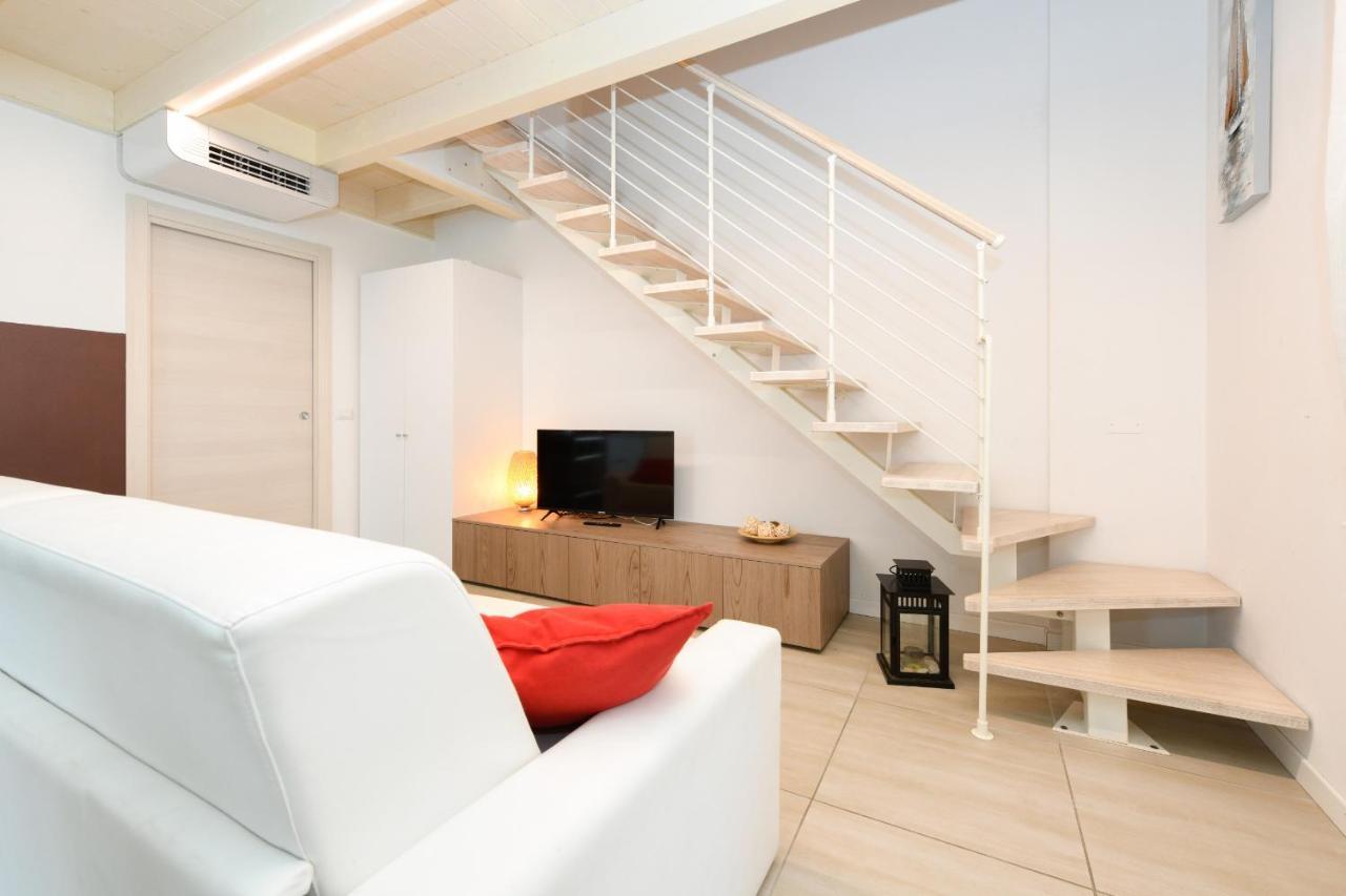 Borgo Gasparina Family Apartments Castelnuovo del Garda Eksteriør billede