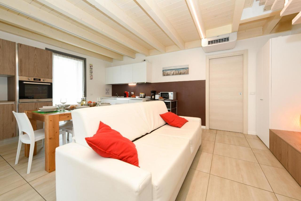 Borgo Gasparina Family Apartments Castelnuovo del Garda Eksteriør billede