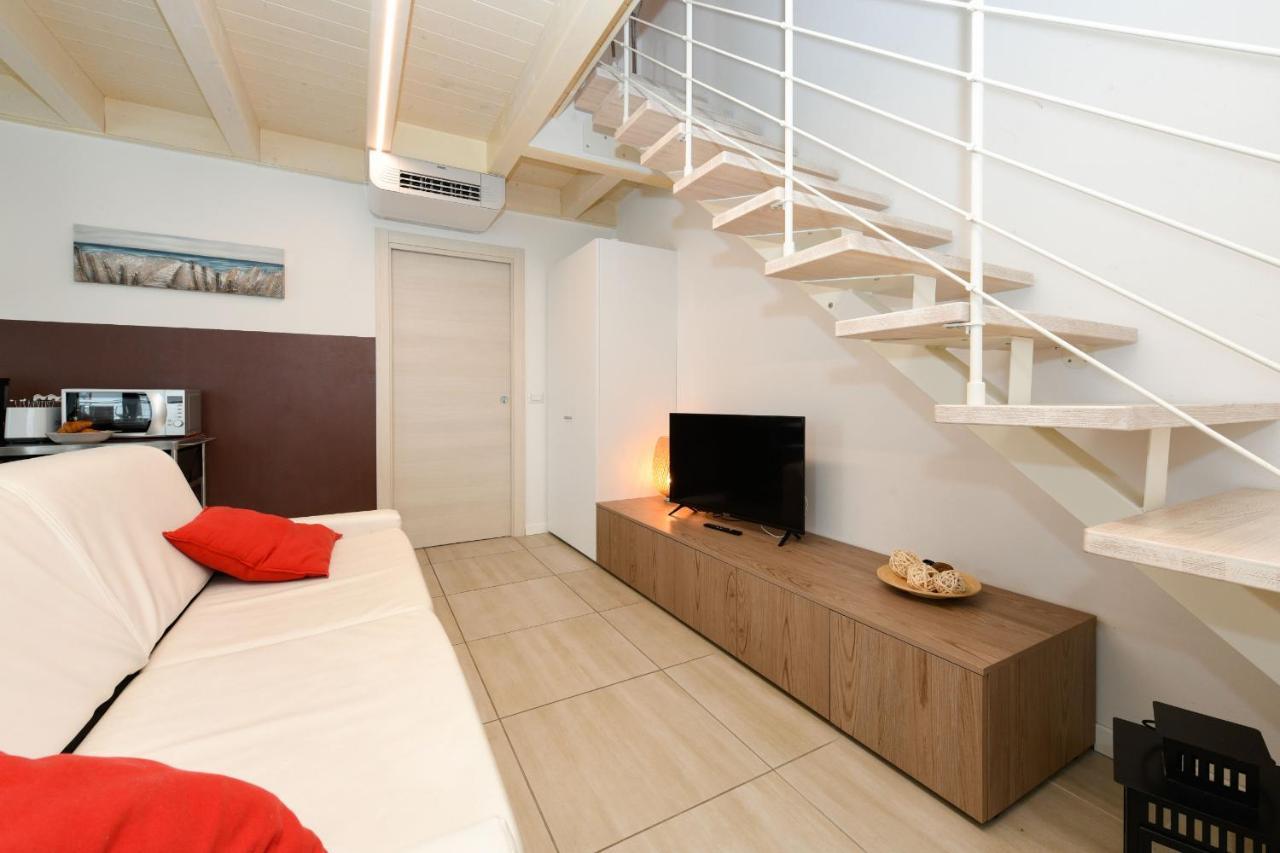 Borgo Gasparina Family Apartments Castelnuovo del Garda Eksteriør billede