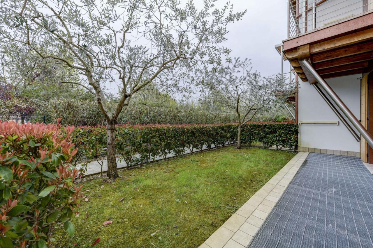 Borgo Gasparina Family Apartments Castelnuovo del Garda Eksteriør billede