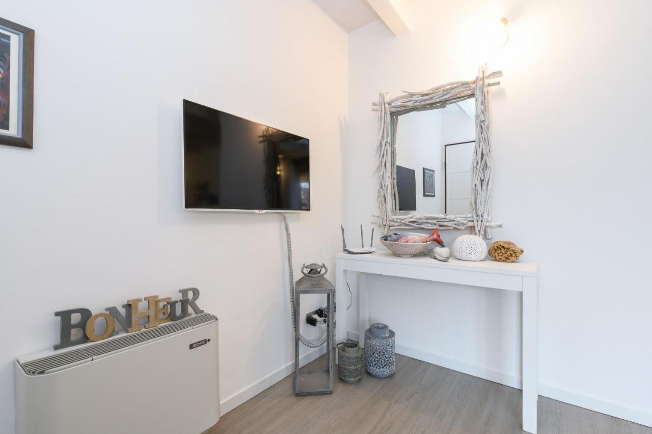 Borgo Gasparina Family Apartments Castelnuovo del Garda Eksteriør billede